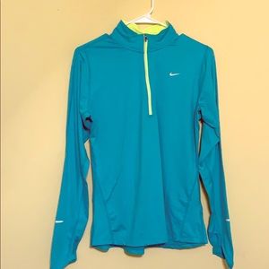 Nike Pullover